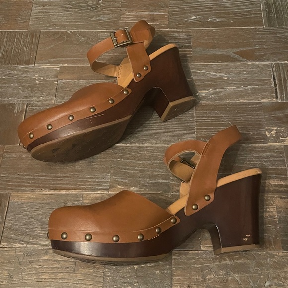 Korks by Kork-Ease Marcia Tan Leather Clogs🖤 - Picture 10 of 16